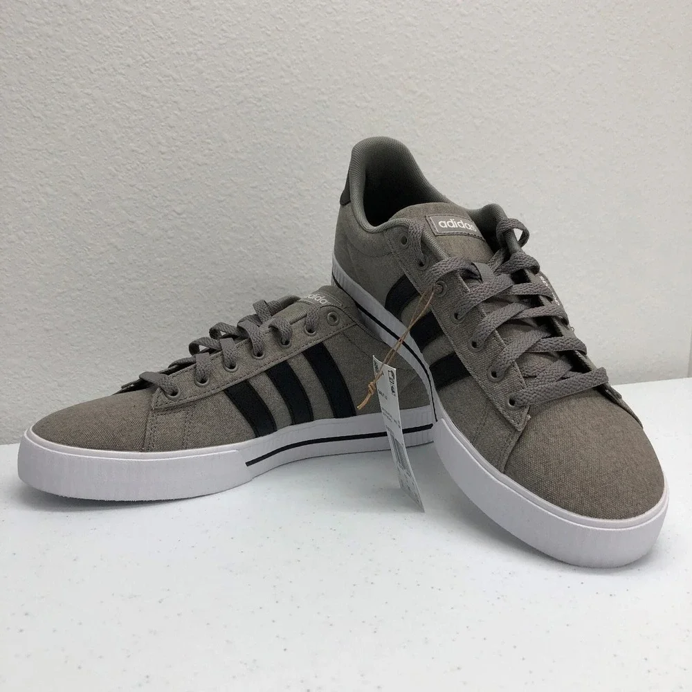 Adidas Daily 3.0 Shoes Mens Size 10 Gray Black Skateboarding Skate Casual FW3270
